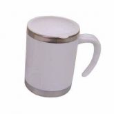 Caneca branca c/ tampa em Polipropileno 400ml